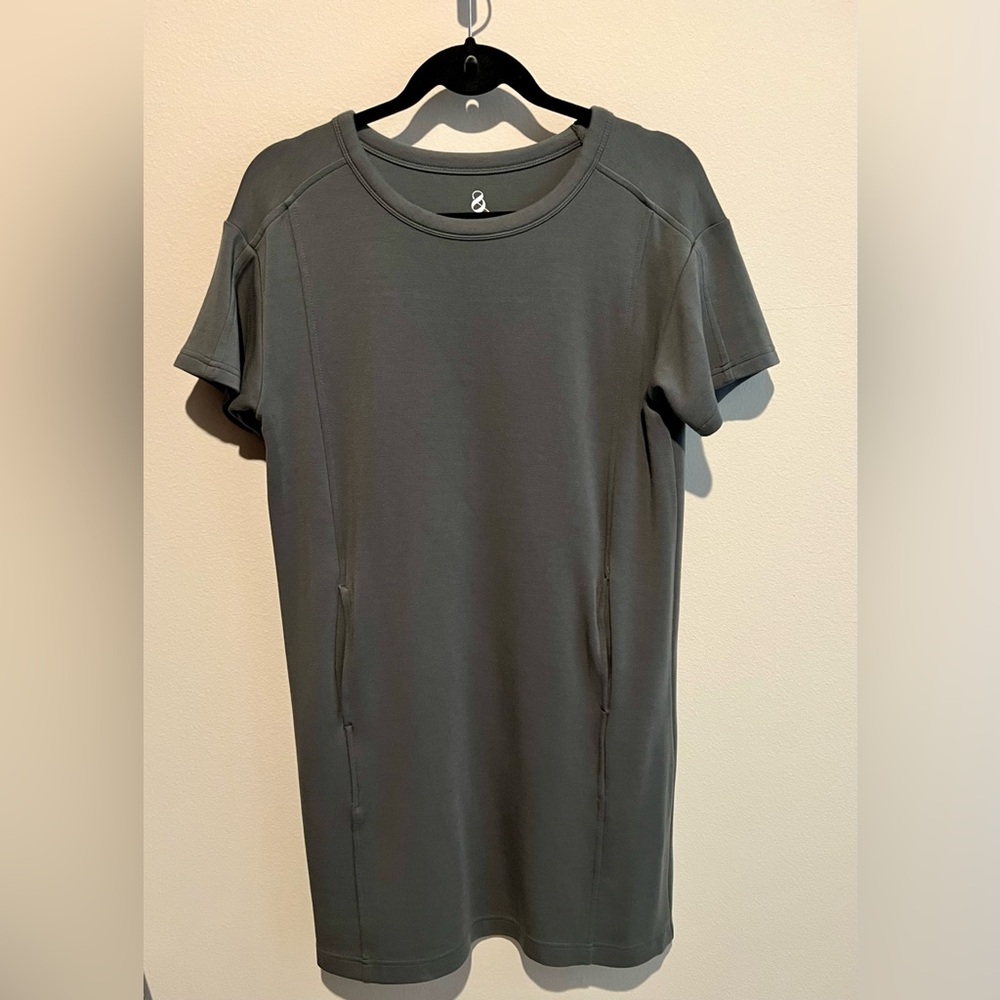 Lou & Grey Loft Deep Delphinium Scuba Dress with pockets.